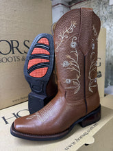 Cargar imagen en el visor de la galería, ELD1010 - Bota rodeo maru venado brandy hule cierre