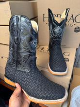 Cargar imagen en el visor de la galería, ELH1017 - Bota bulldog petatillo negro