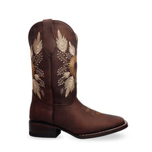 Cargar imagen en el visor de la galería, D2061 - Bota bulldog de girasoles brasil arena