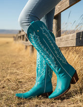 Load image into Gallery viewer, D3055 - Bota puntal canelita jersey azul turquesa