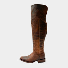 Cargar imagen en el visor de la galería, D5011 - Bota rodeo alta brasil arena