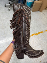 Cargar imagen en el visor de la galería, D6002 - Bota puntal de barbas jersey choco