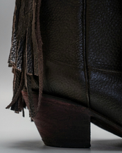 Cargar imagen en el visor de la galería, D7002 - Bota puntal de barbas venado choco