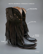 Cargar imagen en el visor de la galería, D7002 - Bota puntal de barbas venado choco