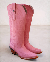 Cargar imagen en el visor de la galería, D8008 - Bota puntal kiara nappa rosa