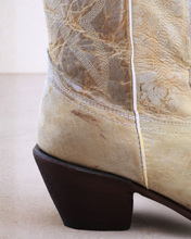 Load image into Gallery viewer, D9002 - Bota puntal canela desierto hueso