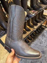 Cargar imagen en el visor de la galería, ELD1002 - Bota rodeo zapata venado café hule cierre