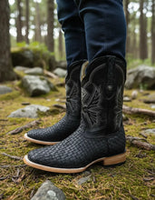 Cargar imagen en el visor de la galería, ELH1017 - Bota bulldog petatillo negro