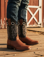 Cargar imagen en el visor de la galería, H1022 - Bota rodeo antifaz de cuero floter brandy/negro