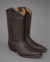 Cargar imagen en el visor de la galería, H1031 - Bota chihuahua de cuero crazy choco