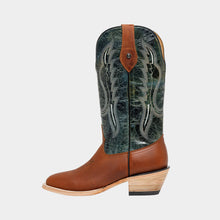 Cargar imagen en el visor de la galería, H2021 - Bota bulldog tacón cubano crazy bronce/desierto azul petróleo