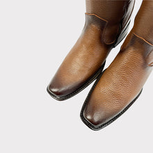 Cargar imagen en el visor de la galería, H2043 - Bota dubai casual venado miel