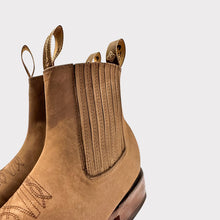 Cargar imagen en el visor de la galería, H2063 - Botín bulldog con ringle nubuck moka