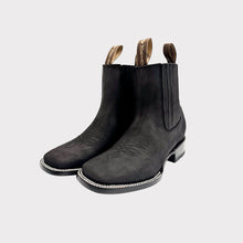 Cargar imagen en el visor de la galería, H2064 - Botín bulldog con ringle nubuck negro