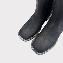 Cargar imagen en el visor de la galería, H2064 - Botín bulldog con ringle nubuck negro