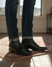 Cargar imagen en el visor de la galería, H3052 - Botín bulldog venado negro