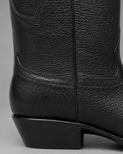 Load image into Gallery viewer, H6001 - Bota oval bordada venado negro