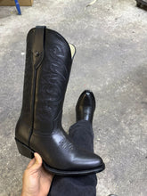 Load image into Gallery viewer, H6003 - Bota oval bordada atanado negro