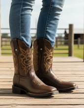 Cargar imagen en el visor de la galería, H7001 - Bota bulldog hule bullfy choco/café