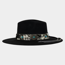 Cargar imagen en el visor de la galería, STRIANG4001 - Texana triángulo negro toquilla pelo de res piedra azul