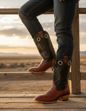 Cargar imagen en el visor de la galería, ELH1008 - Bota española de cuero bullfy bronce/café