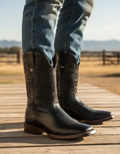 Cargar imagen en el visor de la galería, ELH1006 - Bota bulldog doble vida merlín negro