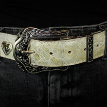 Load image into Gallery viewer, CD4001 - Cinto para dama piedras y corazones desierto hueso