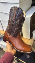 Load image into Gallery viewer, EB2004 - Bota bulldog panza café sin ringle