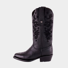Cargar imagen en el visor de la galería, D1011 - Bota oval bordada venado negro