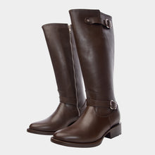 Load image into Gallery viewer, D1021 - Bota oval campera atanado café