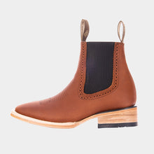 Load image into Gallery viewer, D1044 - Botín bulldog crazy bronce