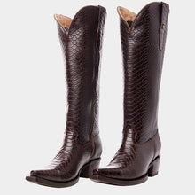 Cargar imagen en el visor de la galería, D2082 - Bota kiara snake print café