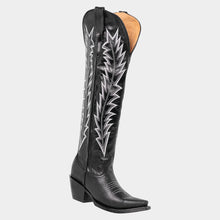 Cargar imagen en el visor de la galería, D3054 - Bota puntal canelita jersey negro