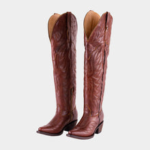 Cargar imagen en el visor de la galería, D9001 - Bota puntal canela merlín café