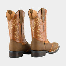 Cargar imagen en el visor de la galería, H4003 - Bota rodeo antifaz de hule crazy oro/cajeta