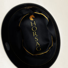 Cargar imagen en el visor de la galería, SLCUER3001 - Cuernos chuecos laqueado 100X