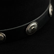 Cargar imagen en el visor de la galería, STCAU1001 - Texana cautiva negro