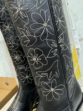 Load image into Gallery viewer, ELD1001 - Bota puntal alta flores/piedras atanado negro suela negra
