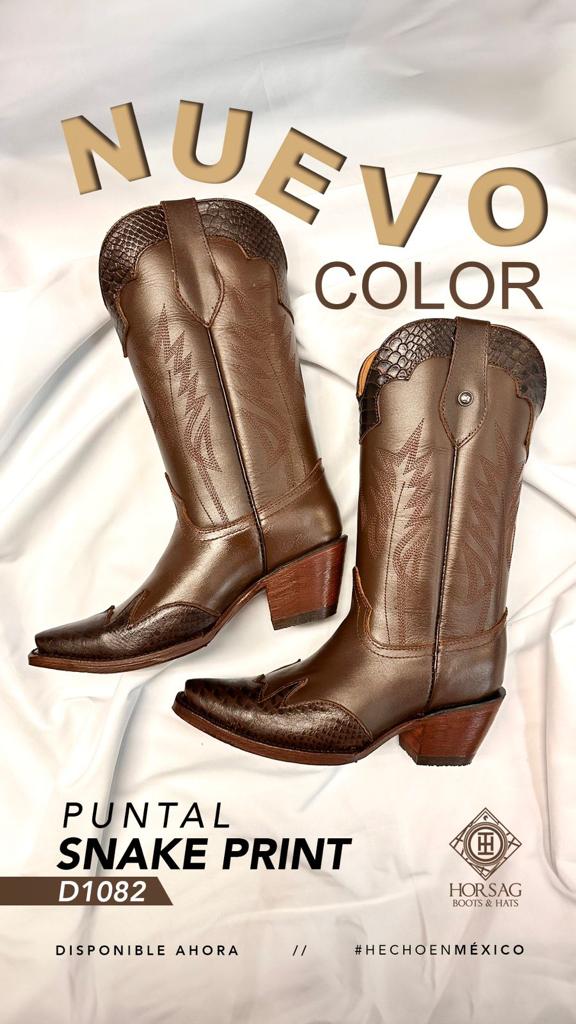 D1082 - Bota puntal snake print café