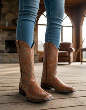 Load image into Gallery viewer, D3022 - Bota bulldog grabado anaconda bronce/azul/naranja
