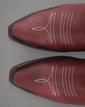 Cargar imagen en el visor de la galería, D3053 - Bota puntal canelita jersey rosa
