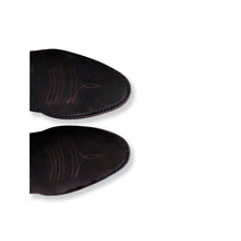 Load image into Gallery viewer, D3063 - Bota oval gamuza choco
