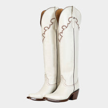 Load image into Gallery viewer, D3092 - Bota puntal alta bordado copete atanado hueso
