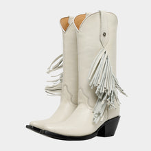 Load image into Gallery viewer, D4092 - Bota puntal barbas atanado hueso
