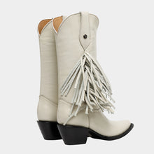 Load image into Gallery viewer, D4092 - Bota puntal barbas atanado hueso
