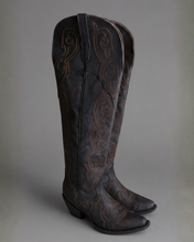 Cargar imagen en el visor de la galería, D5072 - Bota alta catarina brasil choco
