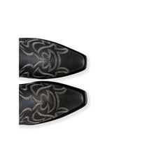 Cargar imagen en el visor de la galería, D5073 - Bota alta catarina brasil negro
