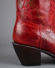 Cargar imagen en el visor de la galería, D8002 - Bota puntal kiara desierto rojo
