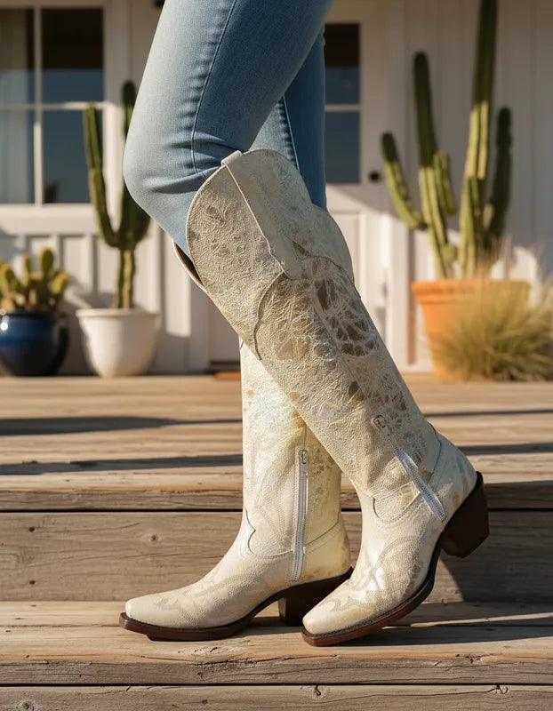 D9002 - Bota puntal canela desierto hueso