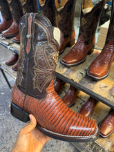 Load image into Gallery viewer, ELH1001 - Bota rodeo clon lizard café hule
